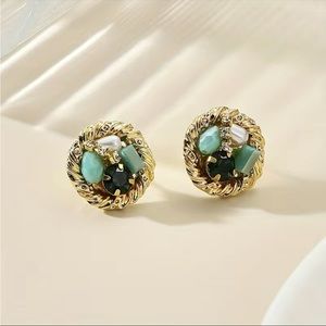 NWT 14K Gold plated zircon vintage avant-garde earrings new with tags Blogger